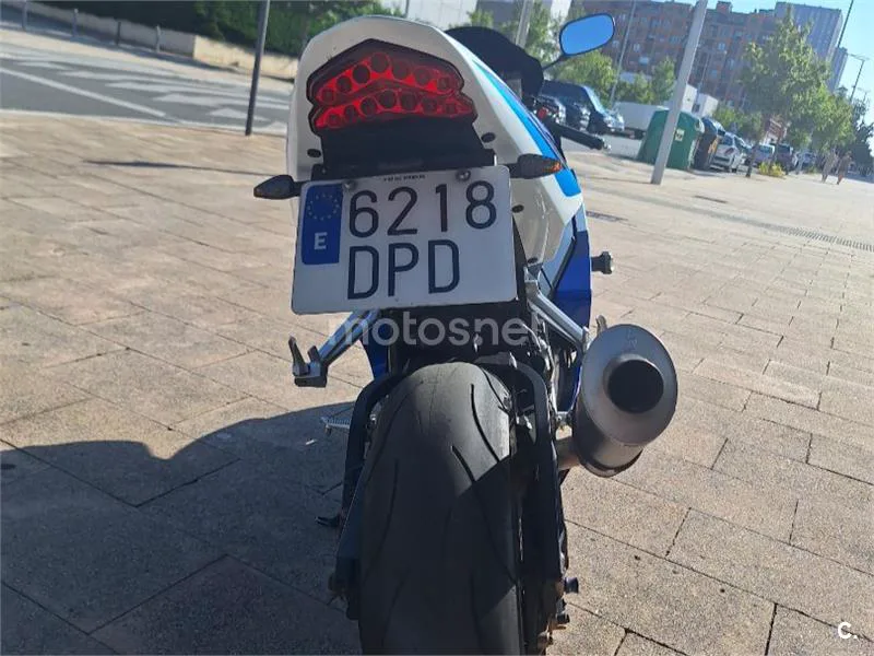 Suzuki GSX-R600 3000 € 2005 Araba - 2