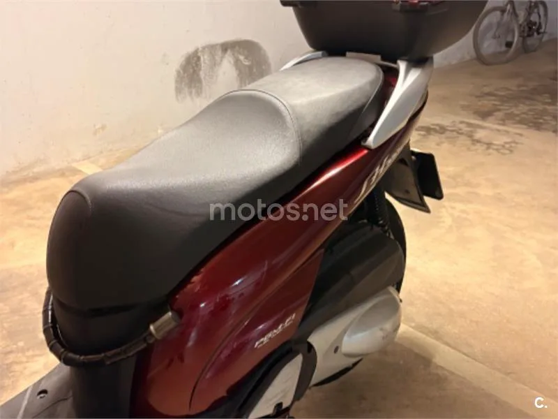 Honda SH300i - Vista 5