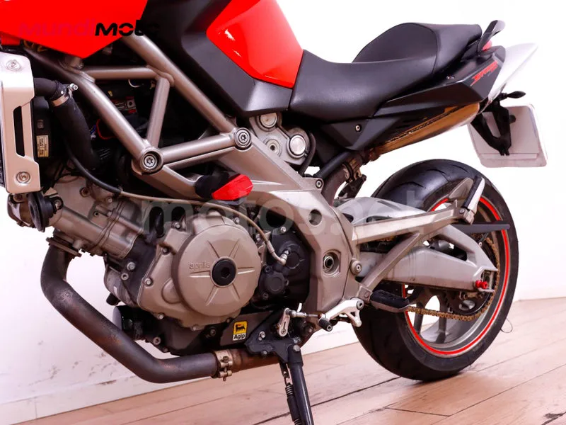Aprilia Shiver 750 - Vista 10