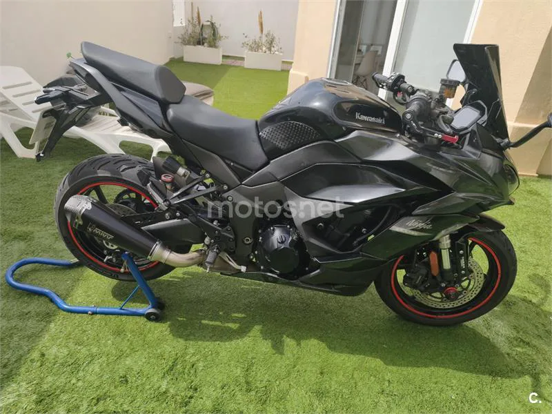Kawasaki Ninja 1000SX - Vista 3