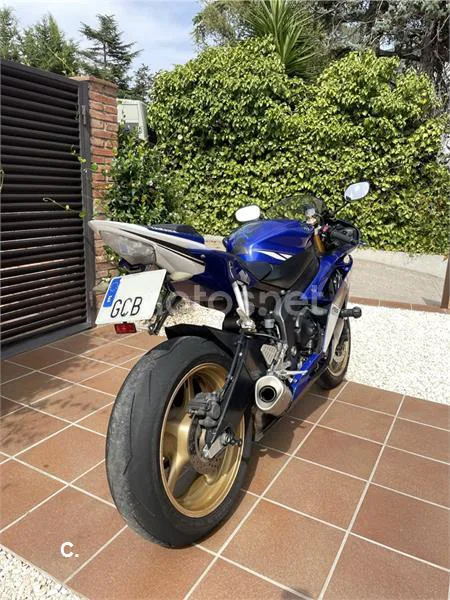 Yamaha YZF-R6 - Vista 3