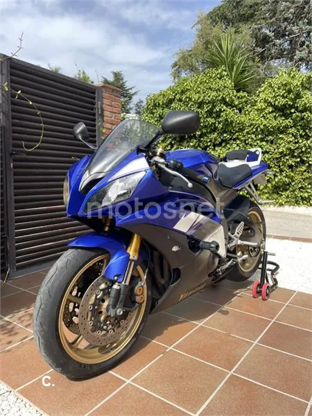 Yamaha YZF-R6 - Vista 4