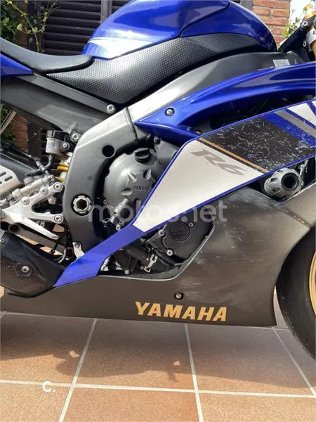 Yamaha YZF-R6 - Vista 10