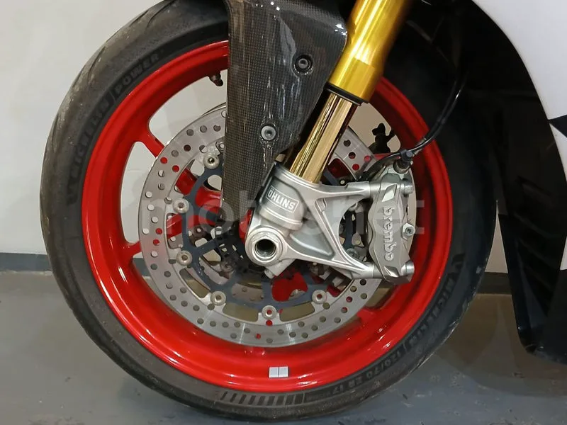 Ducati SuperSport - Vista 10