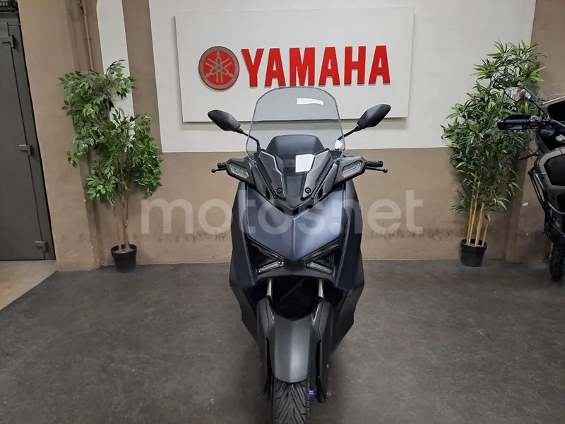 Yamaha XMAX 125 - Vista 5