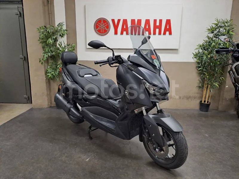 Yamaha XMAX 300 3890 € 2019 Madrid - 2