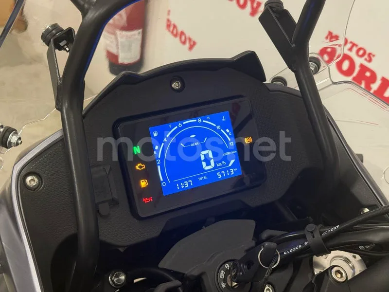 QJ Motor SRT 550 X - Vista 6