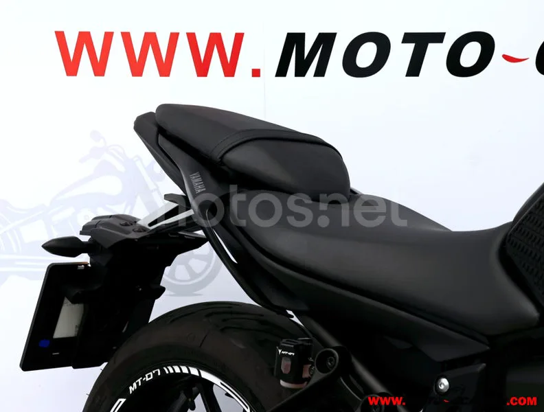 Yamaha MT-07 - Vista 11