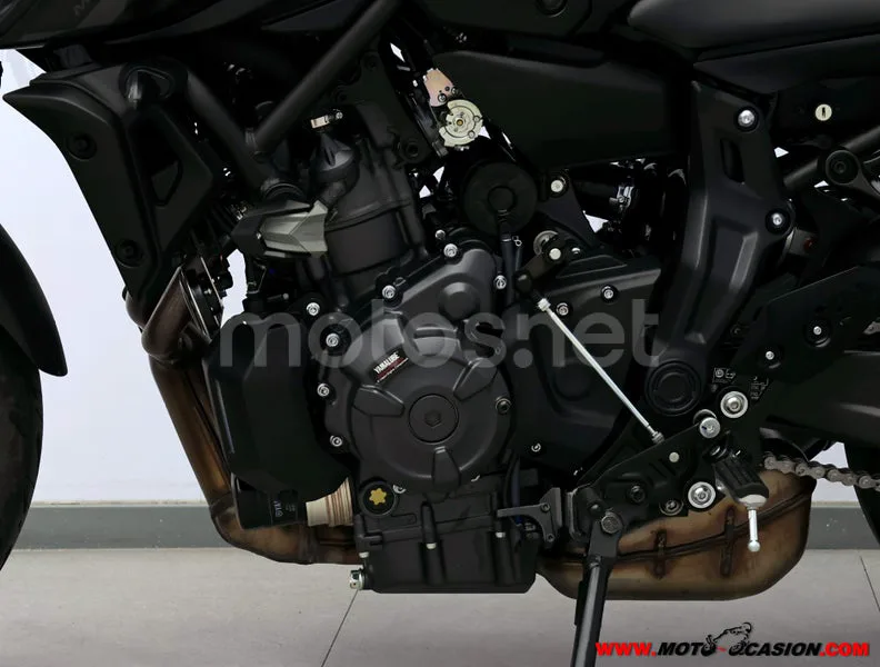 Yamaha MT-07 - Vista 10