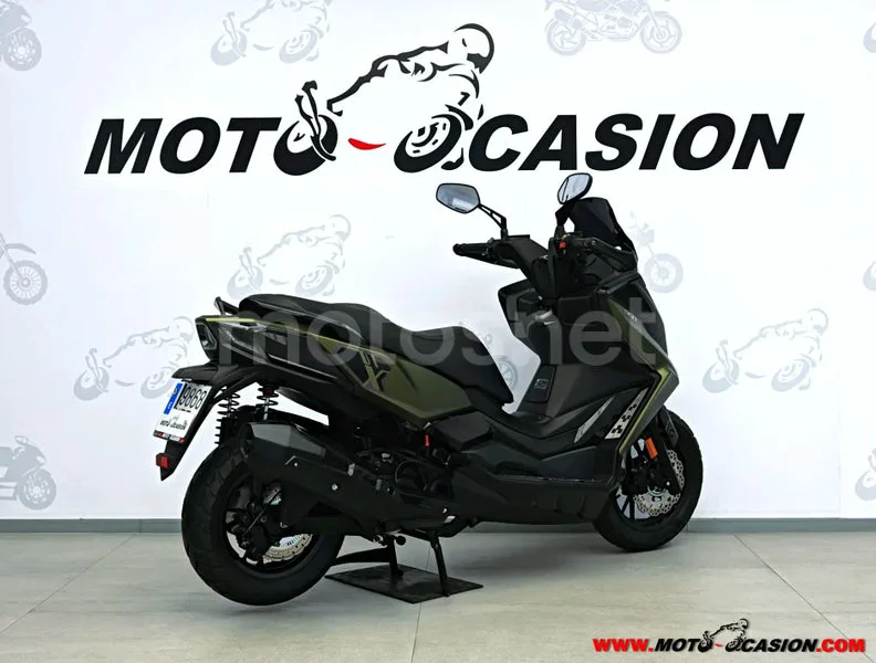 Kymco DTX 350 - Vista 3