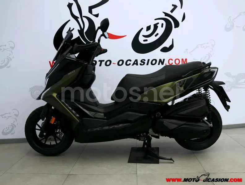 Kymco DTX 350 - Vista 7