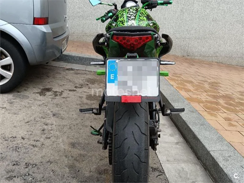 Kawasaki ER-6n - Vista 3