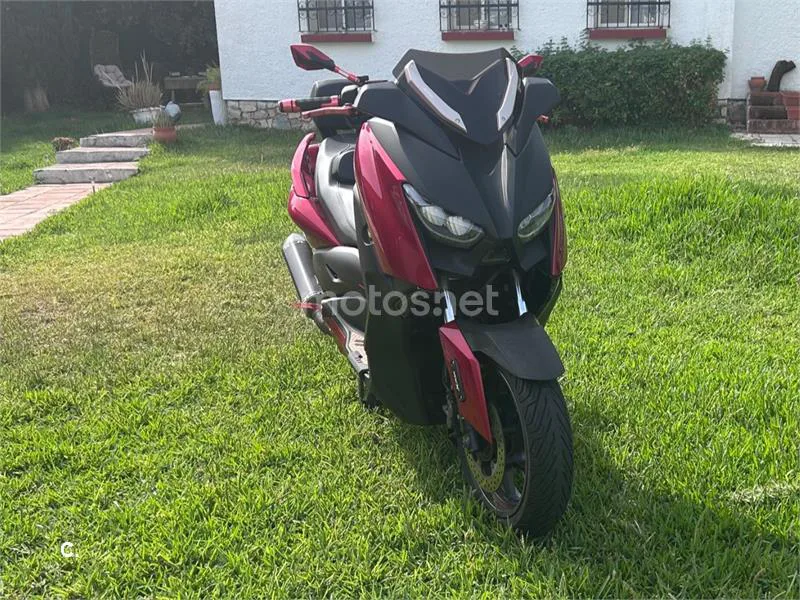 Yamaha XMAX 125 - Vista 3