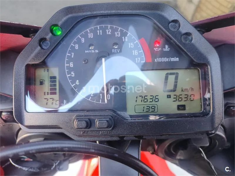 Honda CBR600RR - Vista 9