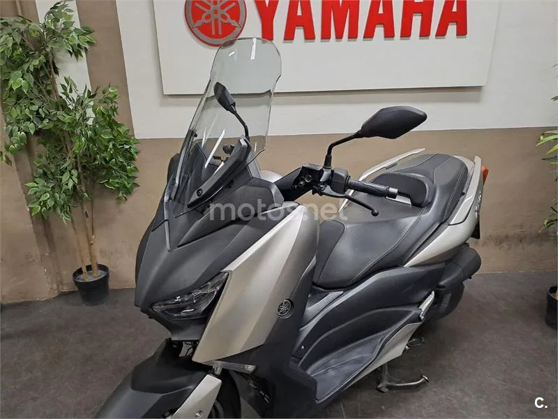 Yamaha XMAX 125 - Vista 6