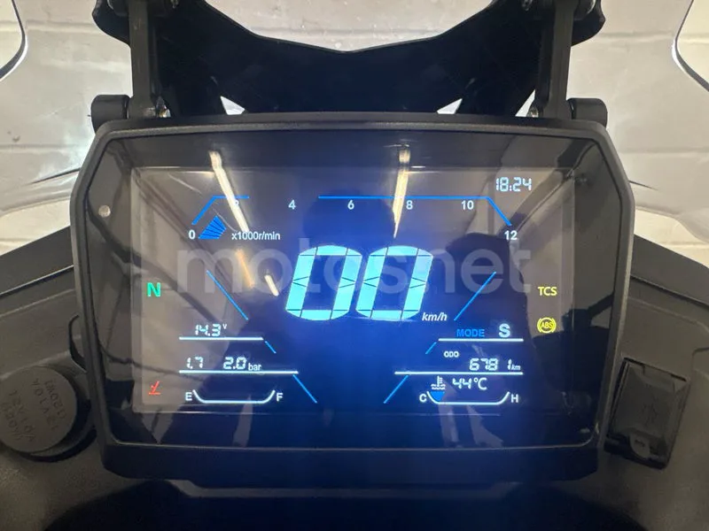 Voge 525DSX - Vista 23