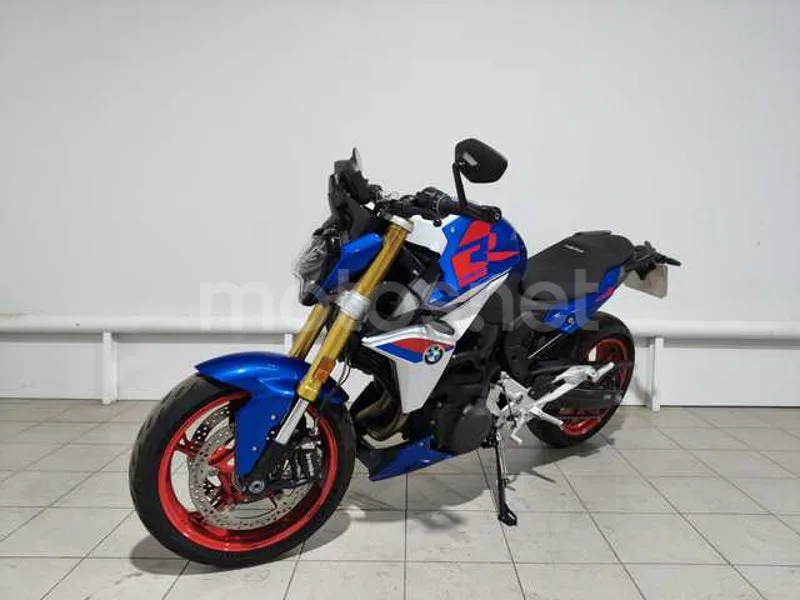 BMW F 900 R 8998 € 2025 Alicante - 2