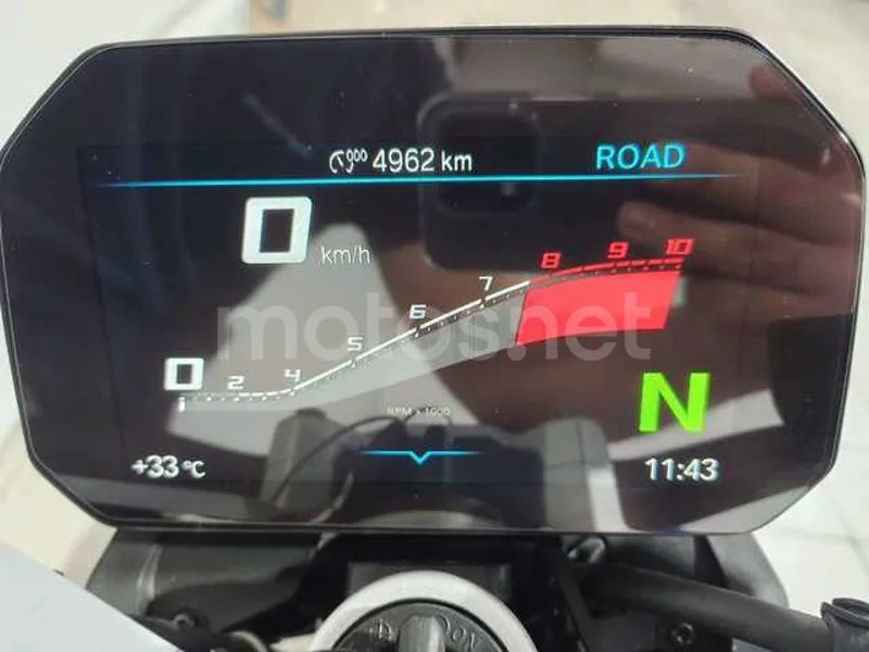 BMW F 900 R - Vista 6