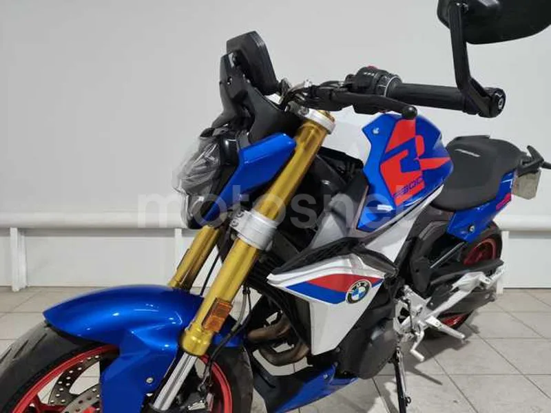 BMW F 900 R - Vista 7