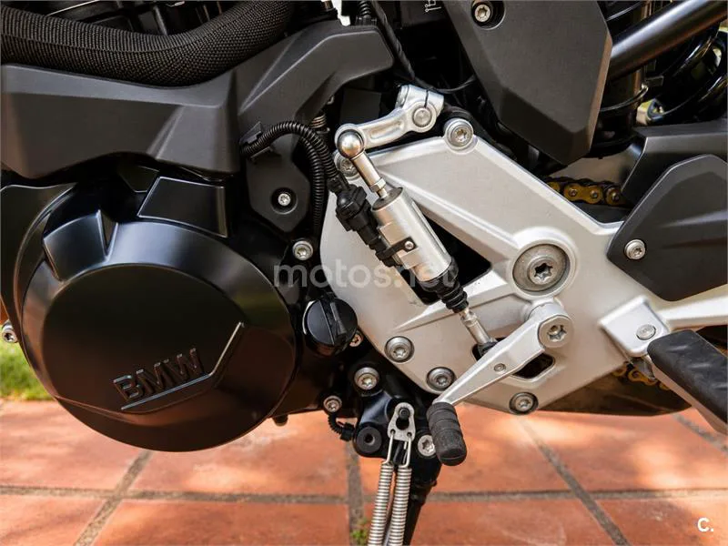 BMW F 900 R - Vista 8
