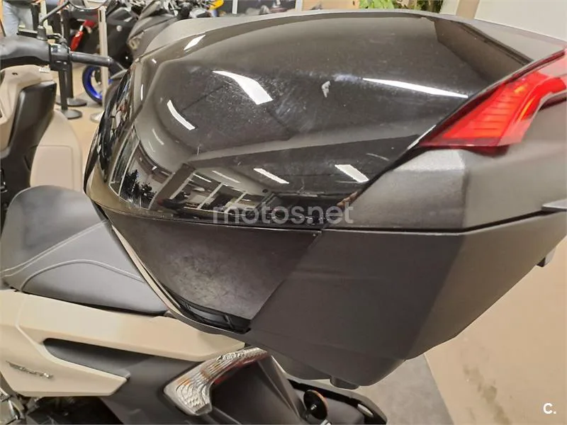 Yamaha Tricity 125 - Vista 14