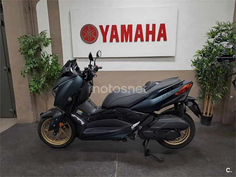 Yamaha XMAX 125 - Vista 4