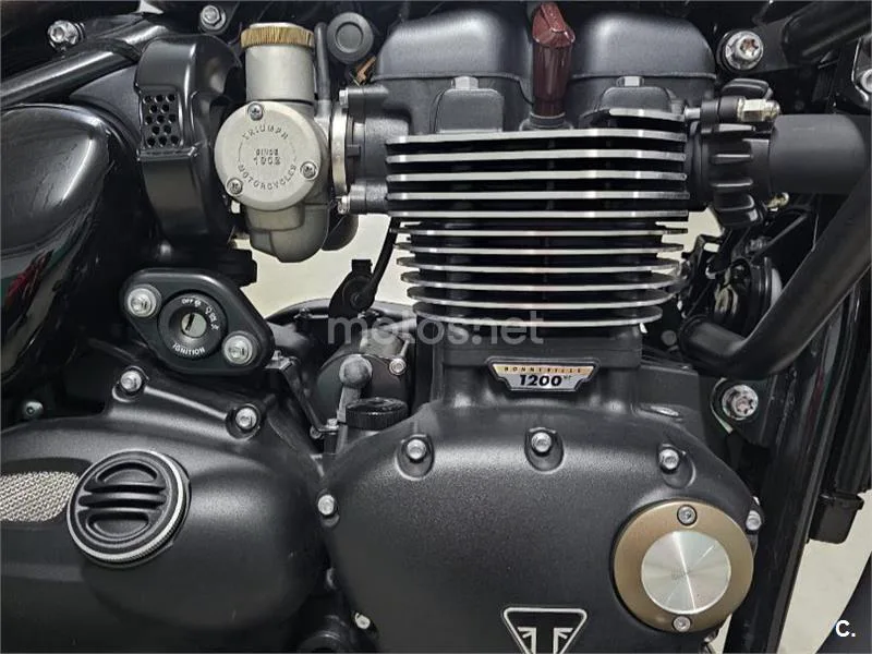 Triumph Bonneville Speedmaster - Vista 4