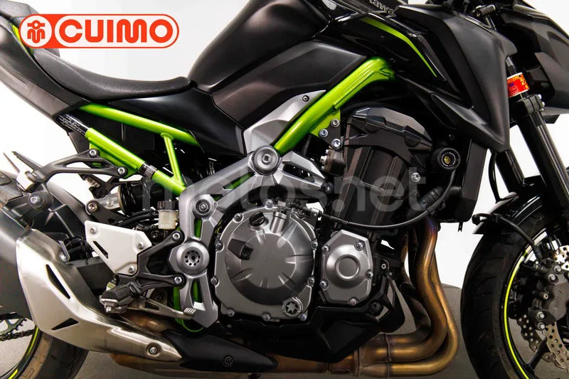 Kawasaki Z900 - Vista 16