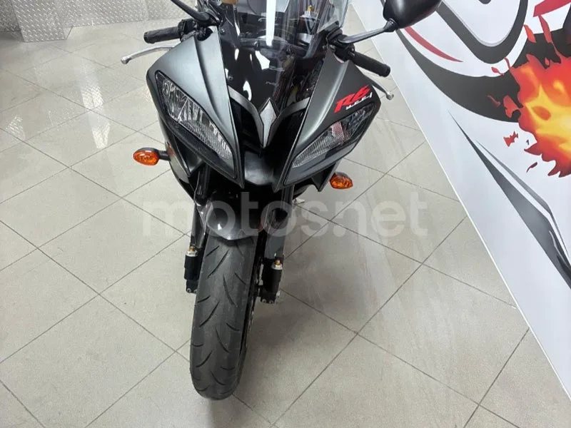 Yamaha YZF-R6 - Vista 11