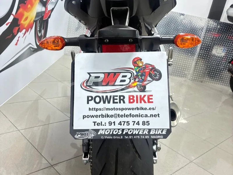 Yamaha YZF-R6 - Vista 6