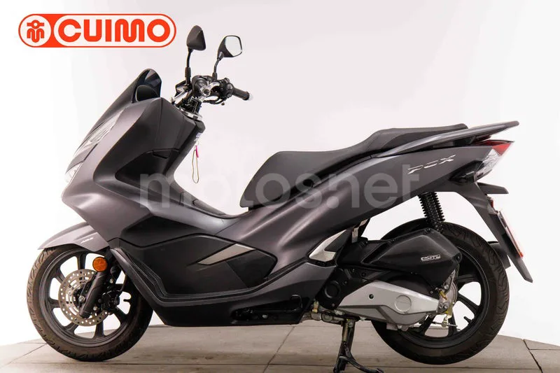 Honda PCX125 - Vista 8