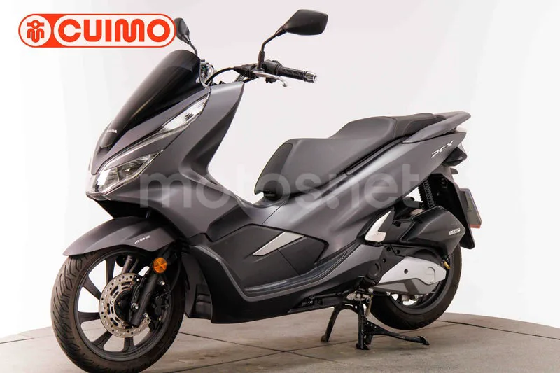 Honda PCX125 - Vista 9