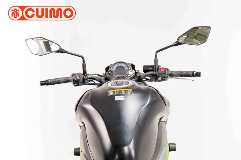 Kawasaki Z900 - Vista 21