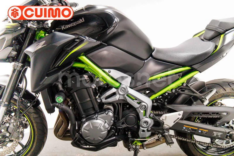 Kawasaki Z900 - Vista 25