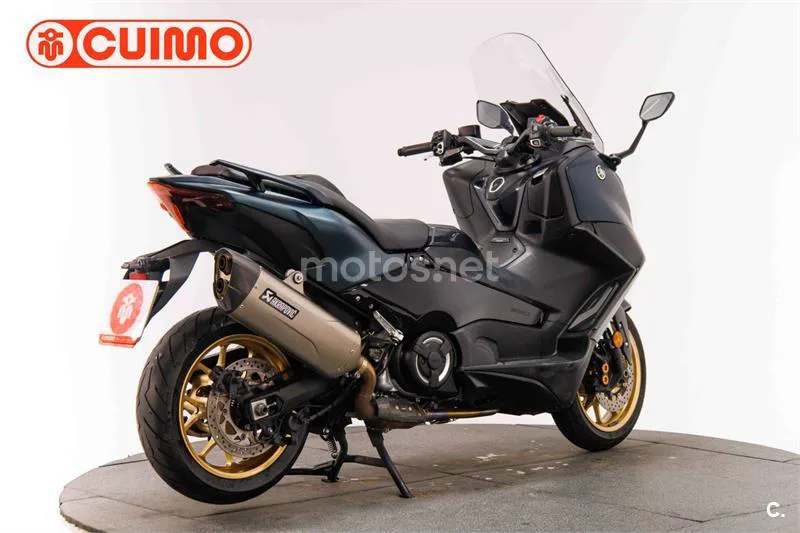 Yamaha TMAX 560 - Vista 4