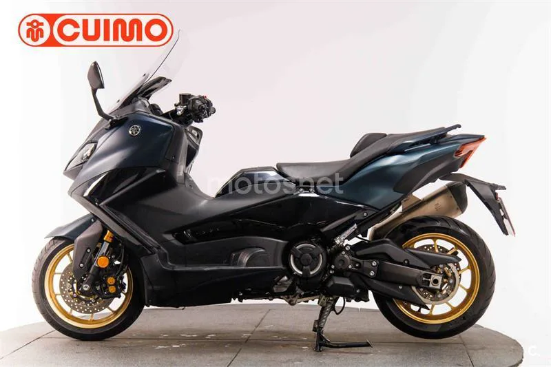 Yamaha TMAX 560 - Vista 8
