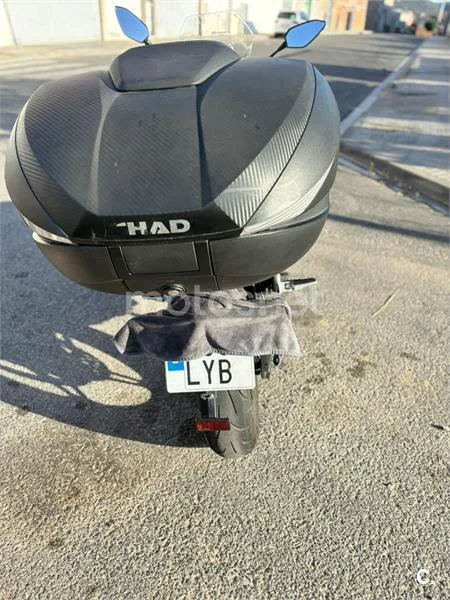 CFMOTO 650MT - Vista 3