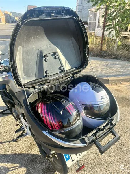 CFMOTO 650MT - Vista 4