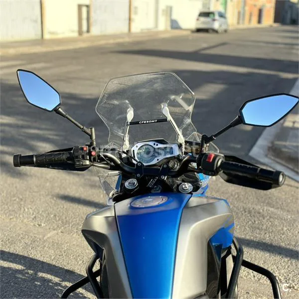 CFMOTO 650MT - Vista 9