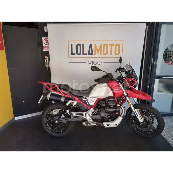 Moto Guzzi V85 TT 7999 € 2021 Pontevedra - 1