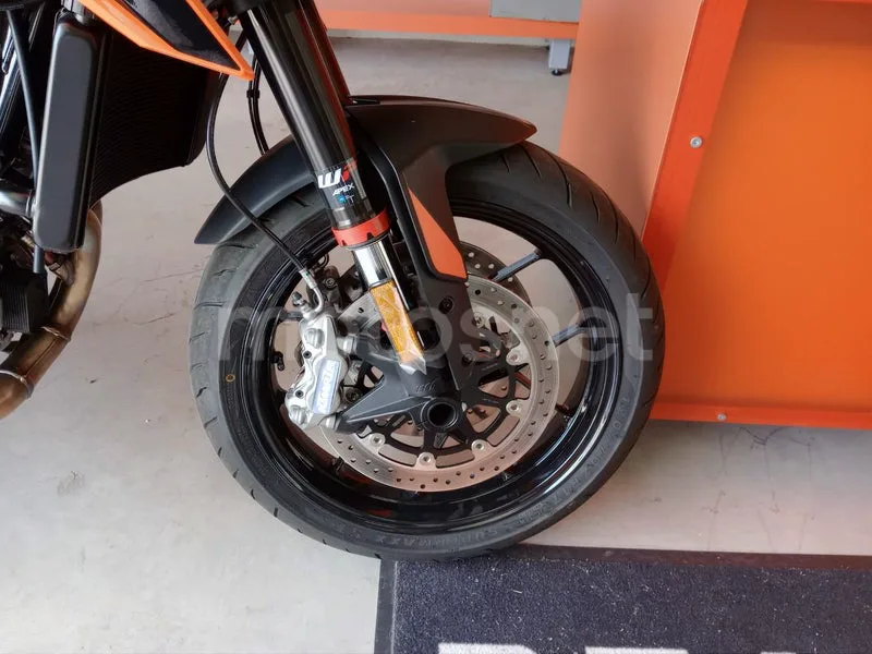 KTM 790 Adventure - Vista 5