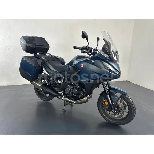 Honda NT1100 - Vista 3
