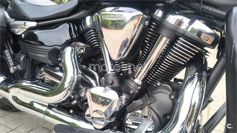 Yamaha XV1900A Midnight Star - Vista 4