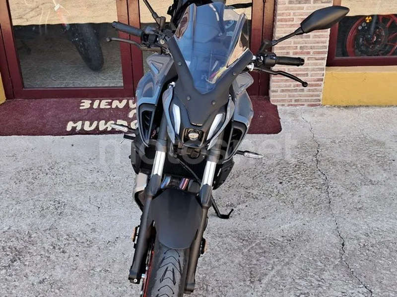 Yamaha MT-07 - Vista 3