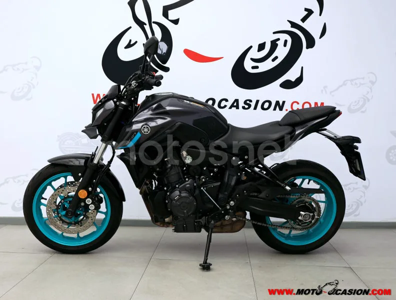 Yamaha MT-07 - Vista 7