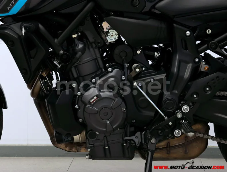 Yamaha MT-07 - Vista 10