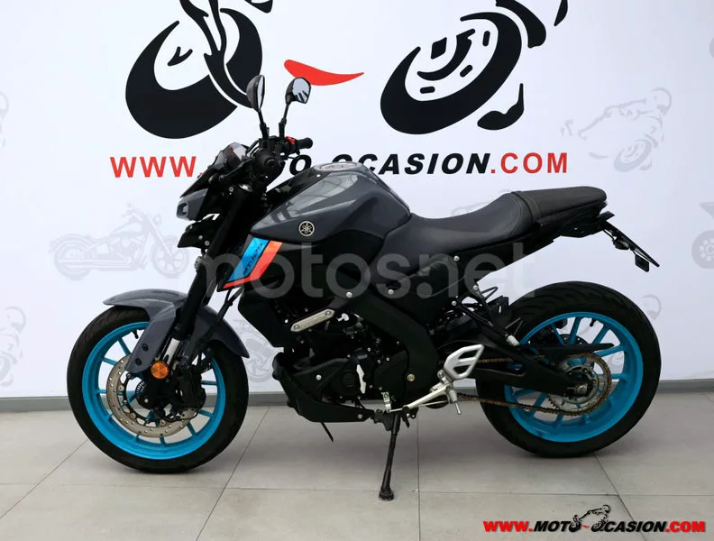 Yamaha MT-125 - Vista 7