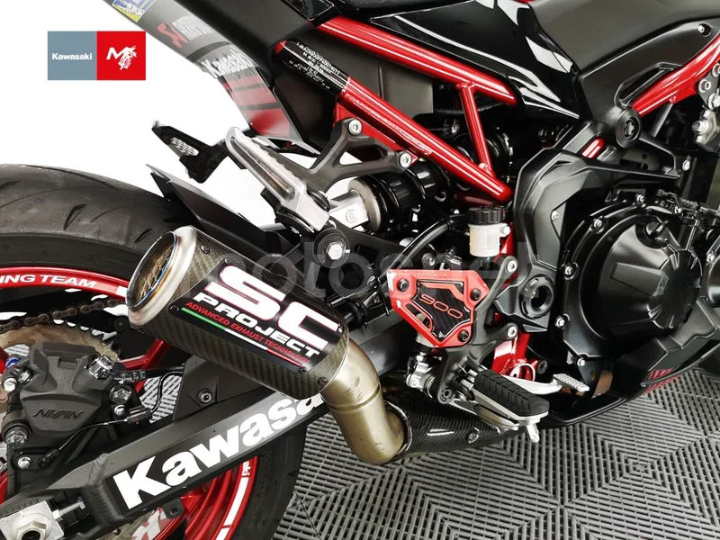 Kawasaki Z900 - Vista 17