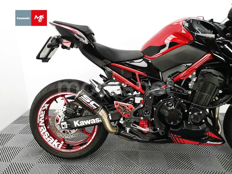 Kawasaki Z900 - Vista 7