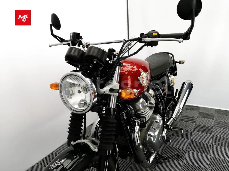 Royal Enfield Interceptor 650 - Vista 18